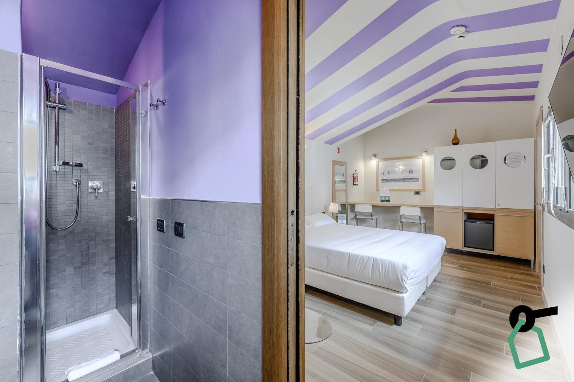 Hotiday Aparthotel Firenze Экстерьер фото