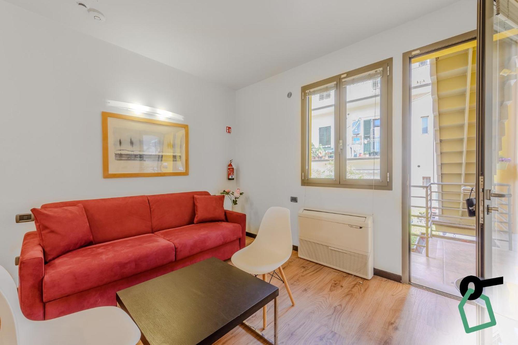 Hotiday Aparthotel Firenze Экстерьер фото
