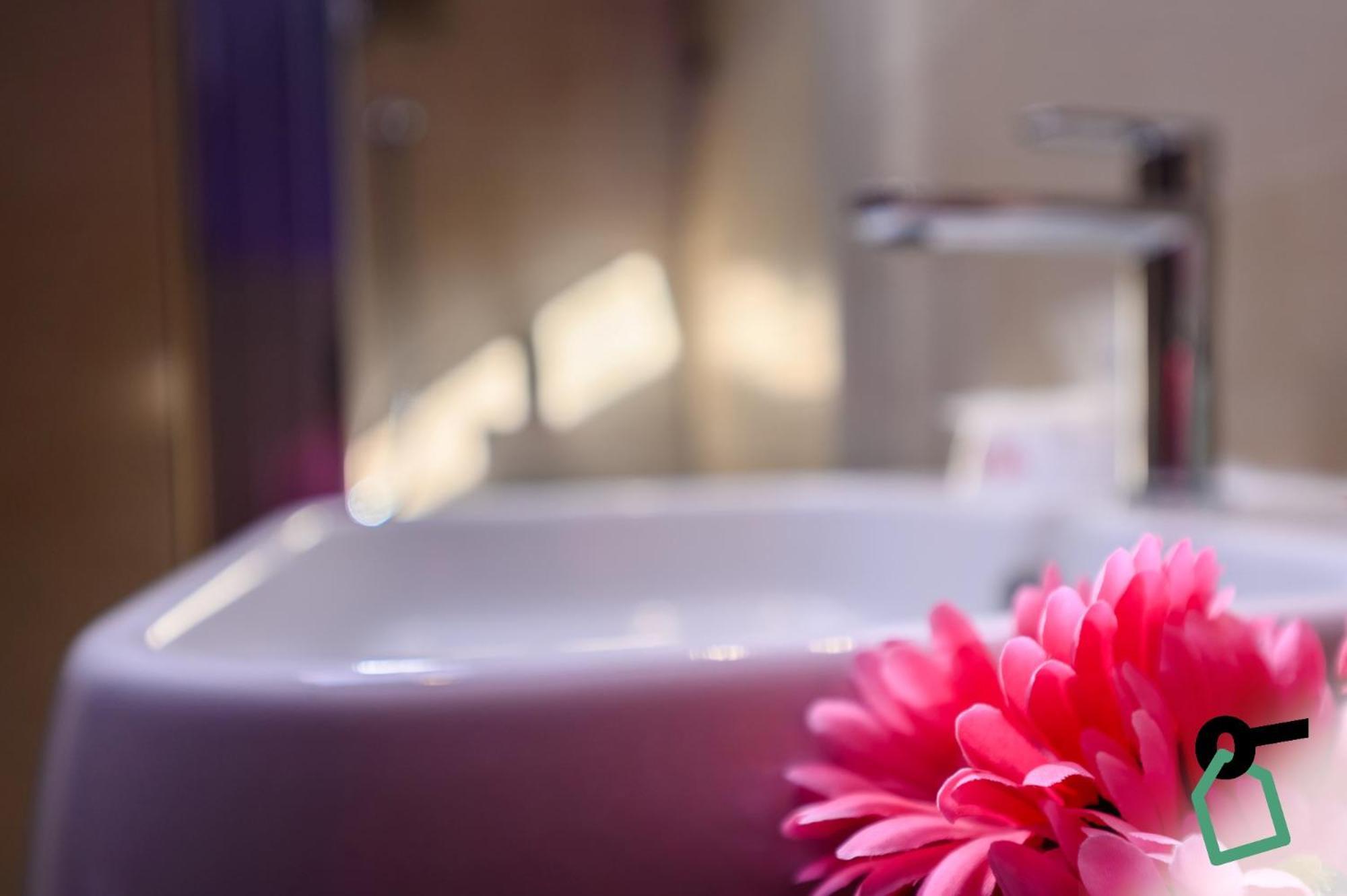 Hotiday Aparthotel Firenze Экстерьер фото